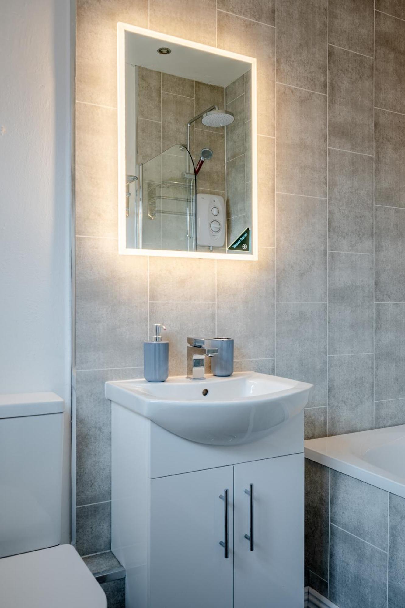 Appartement Anjore House - Serviced
